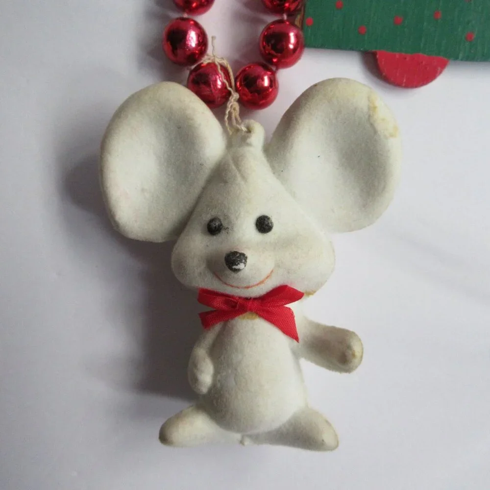 AVON Festive Friends Christmas Garland Flocked Blow Mold Deer Snowman Vtg 6 Ft
